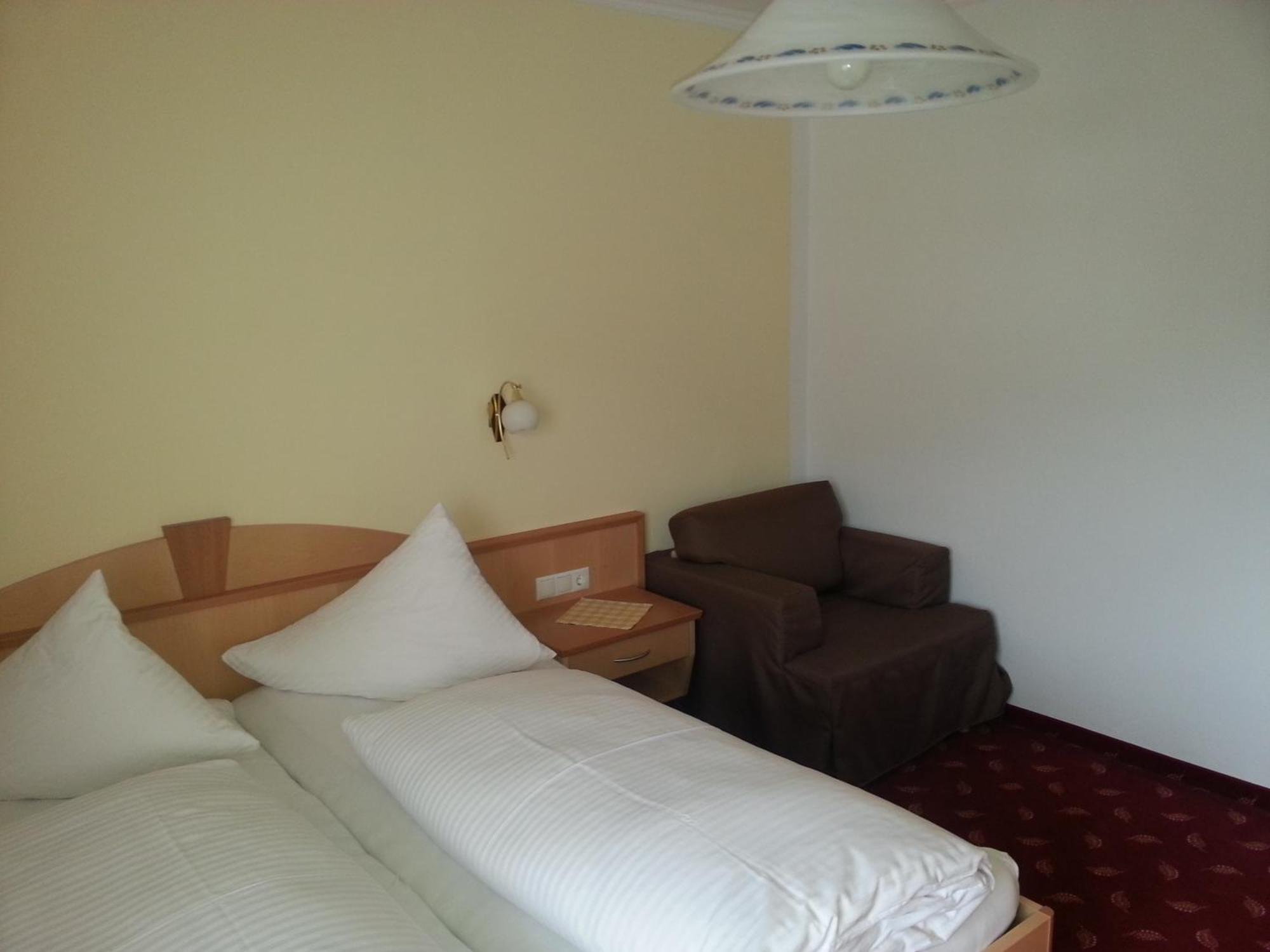 Pension Rieder Kaprun Rum bild