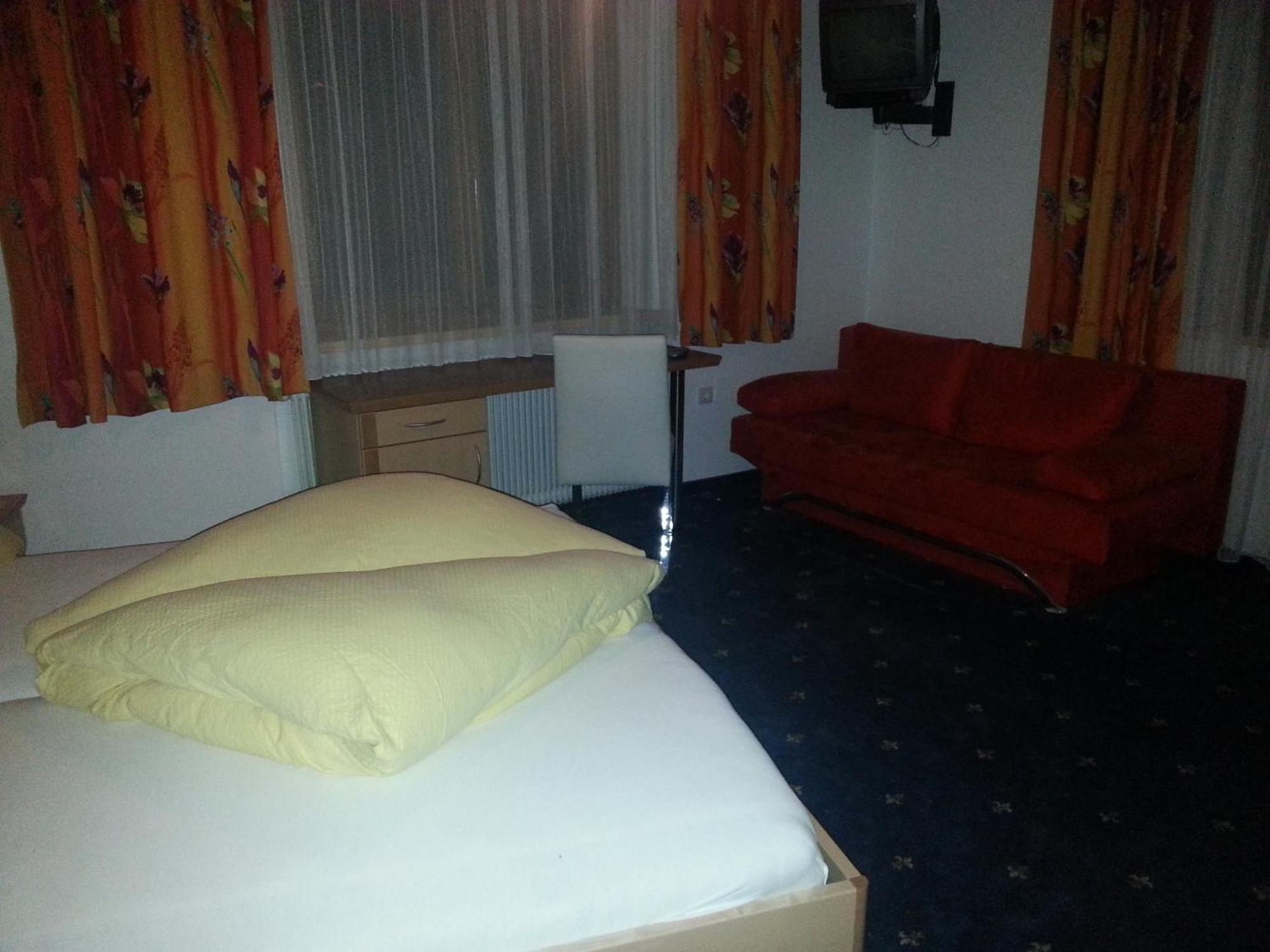Pension Rieder Kaprun Rum bild